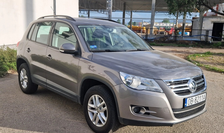 Volkswagen Tiguan cena 35900 przebieg: 219600, rok produkcji 2009 z Ożarów małe 254